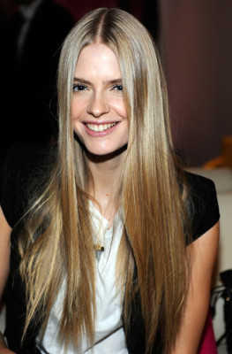 Julia Stegner pic #163658