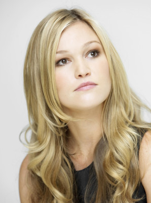 Julia Stiles pic #467933