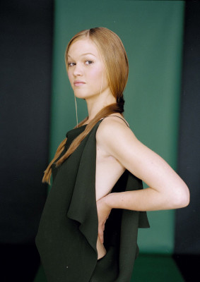 photo 22 in Julia Stiles gallery [id233818] 2010-01-15 00:00:00