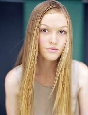 photo 18 in Julia Stiles gallery [id233822] 2010-01-15 00:00:00
