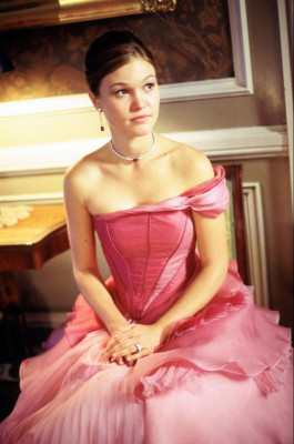 photo 23 in Julia Stiles gallery [id23578] -0001-11-30 00:00:00