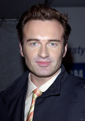 Julian McMahon pic #430921