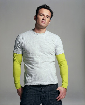 Julian McMahon pic #430920