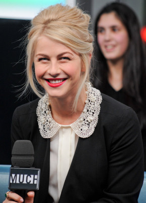 Julianne Hough pic #603830
