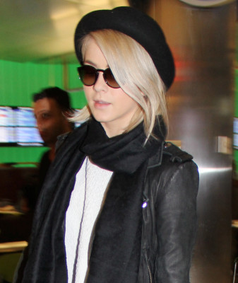 Julianne Hough pic #614884