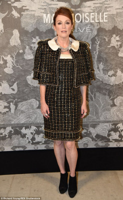 Julianne Moore pic #837021