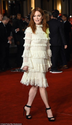 Julianne Moore pic #843157