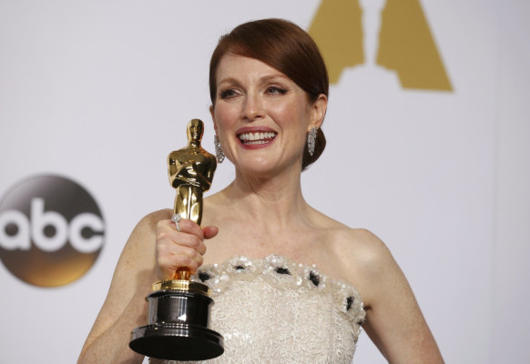 Julianne Moore pic #794402