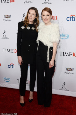 photo 5 in Julianne Moore gallery [id1162733] 2019-04-29 00:00:00