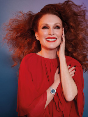 JULIANNE MOORE in L’Officiel Magazine, Italy February 2020
