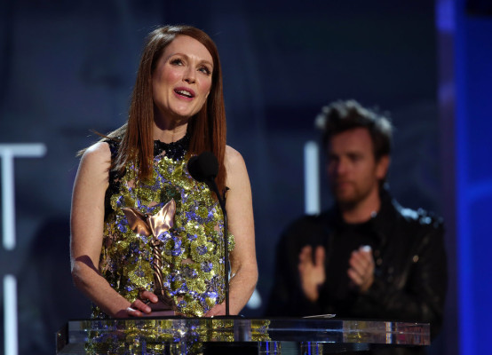 Julianne Moore pic #794206