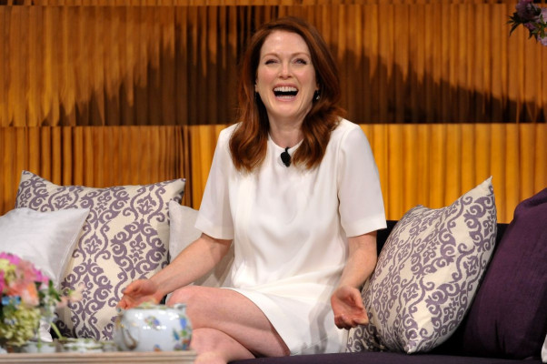 Julianne Moore pic #725066