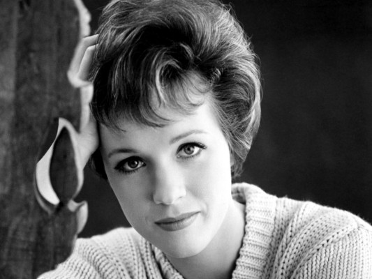 photo 3 in Julie Andrews gallery [id240878] 2010-02-04 00:00:00