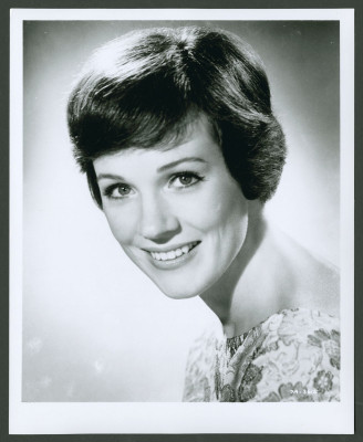photo 11 in Julie Andrews gallery [id372868] 2011-03-17 00:00:00
