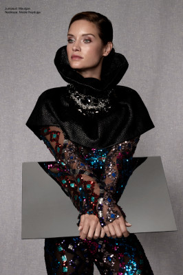 Julie Ordon for L&#039;Officiel Arabia by Carina Jahn