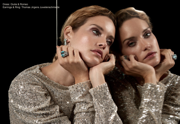 Julie Ordon for L&#039;Officiel Arabia by Carina Jahn
