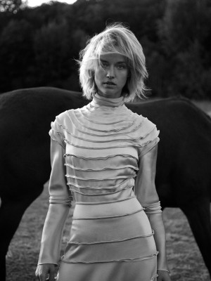 Julie Ordon for Julien Vallon 2020