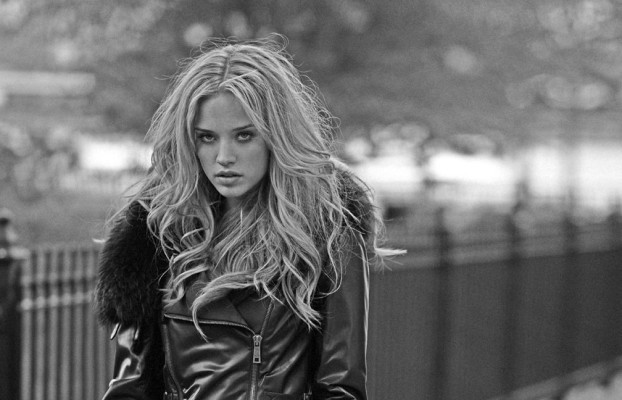 Julie Ordon pic #109525