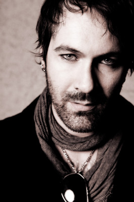 Julien-K pic #995824