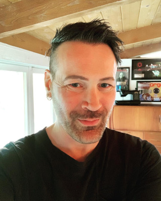 Julien-K - Ryan Shuck in Long Beach, California 03/21/2019