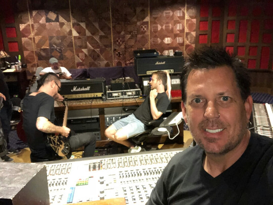 Julien-K - Ryan Shuck with Grey Daze in NRG Recording Studios 08/24/2018