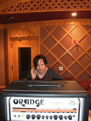 Julien-K pic #1031053