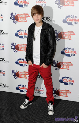 photo 25 in Justin Bieber gallery [id282457] 2010-08-03 00:00:00