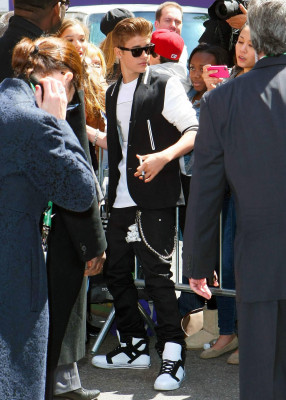 photo 6 in Bieber gallery [id505853] 2012-05-01 00:00:00
