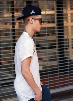 photo 5 in Justin Bieber gallery [id591743] 2012-12-21 00:00:00