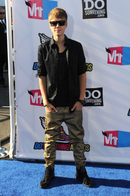 Justin Bieber pic #413781