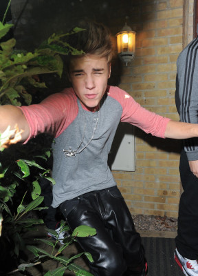 photo 8 in Justin Bieber gallery [id561267] 2012-09-21 00:00:00