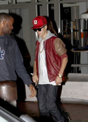 Justin Bieber pic #536357