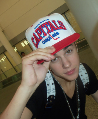 photo 24 in Justin Bieber gallery [id541541] 2012-07-29 00:00:00