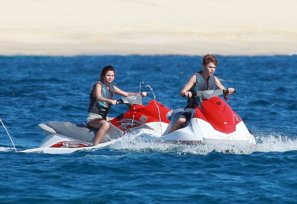 photo 16 in Justin Bieber gallery [id469142] 2012-02-22 00:00:00