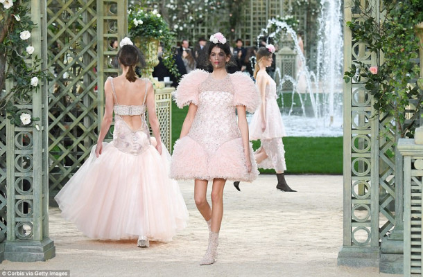 Kaia Gerber pic #1034313