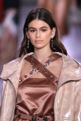 Kaia Gerber – Bottega Veneta Spring/Summer 2018 Fashion Show in Milan