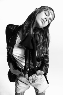 Kaia Gerber – Saint Laurent’s “jeans” Campaign 2019