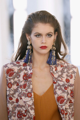 Kaia Gerber - Chloe Spring/Summer 2019 Fashion Show in Paris