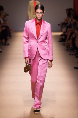 Salvatore Ferragamo Spring/Summer 2018 Fashion Show in Milan 