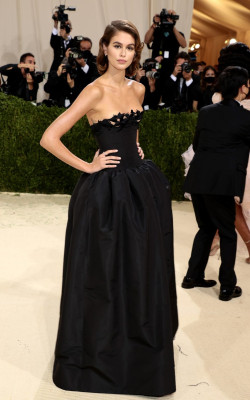 Kaia Gerber - MET Gala 2021: In America. A Lexicon Of Fashion 09/13/2021 