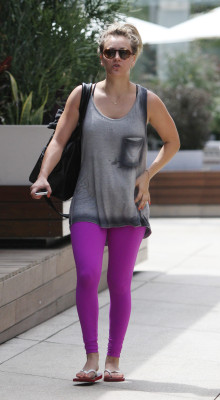 Kaley Cuoco pic #509356