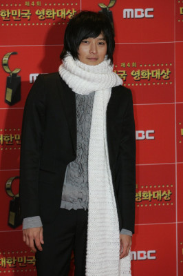 Kang Dong Won pic #865317