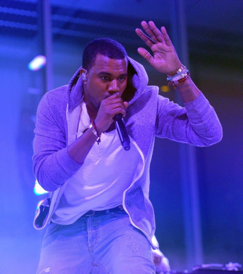 photo 11 in Kanye West gallery [id526482] 2012-06-25 00:00:00