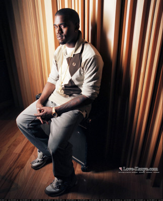 photo 25 in Kanye West gallery [id208256] 2009-11-17 00:00:00