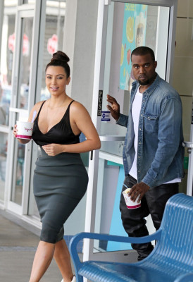photo 16 in Kanye West gallery [id552145] 2012-08-26 00:00:00