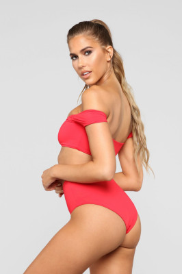 KARA DEL TORO for Fashion Nova Swimwear 2020 Collection
