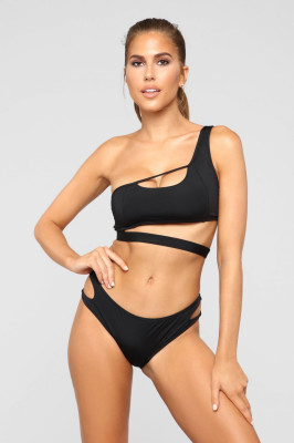 KARA DEL TORO for Fashion Nova Swimwear 2020 Collection