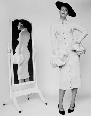 Karen Elson ~ UK Vogue April 2023 by Alasdair McLellan