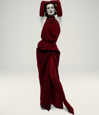 Karen Elson ~ D la Repubblica Volume #1 2024 by Robin Galiegue