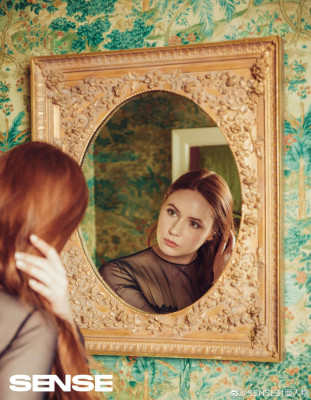 Karen Gillan by Sela Shiloni for Sense China // September 2020
